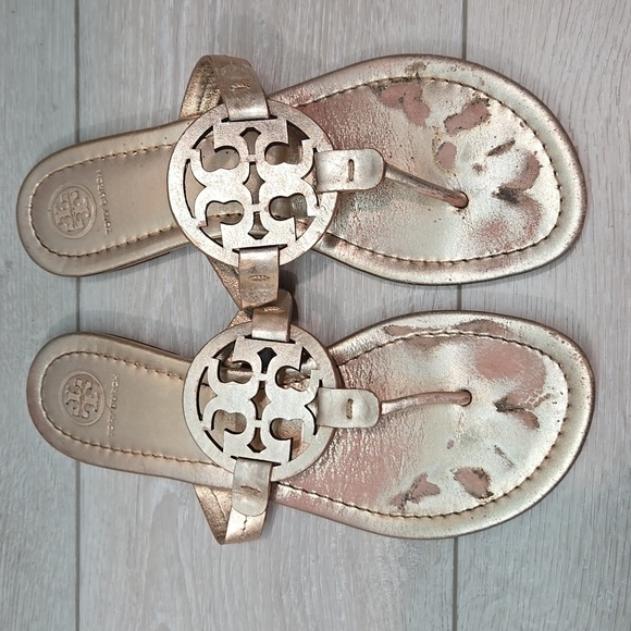 Tory Burch Women Logo Pink/Gold Sandals Flats Sz 8.5 - Picture 3 of 12